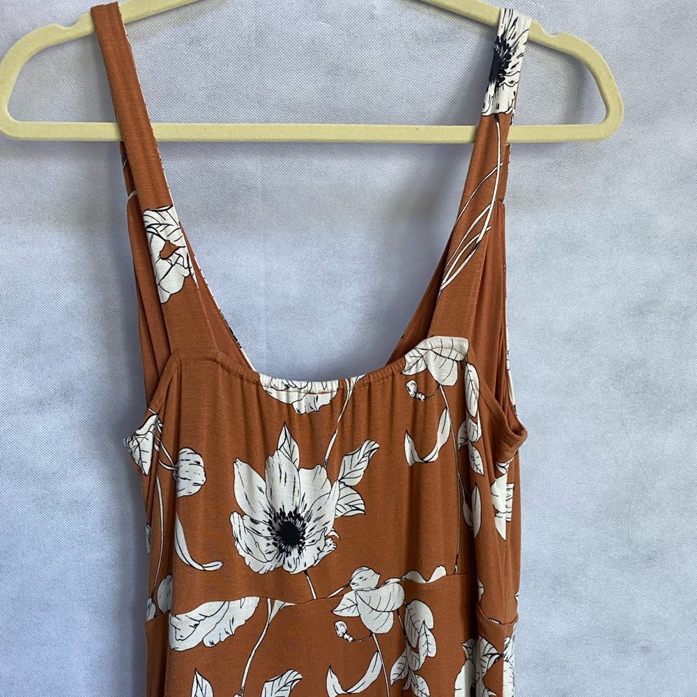 Ruffled Floral Midi Dress - Picture 12 of 14